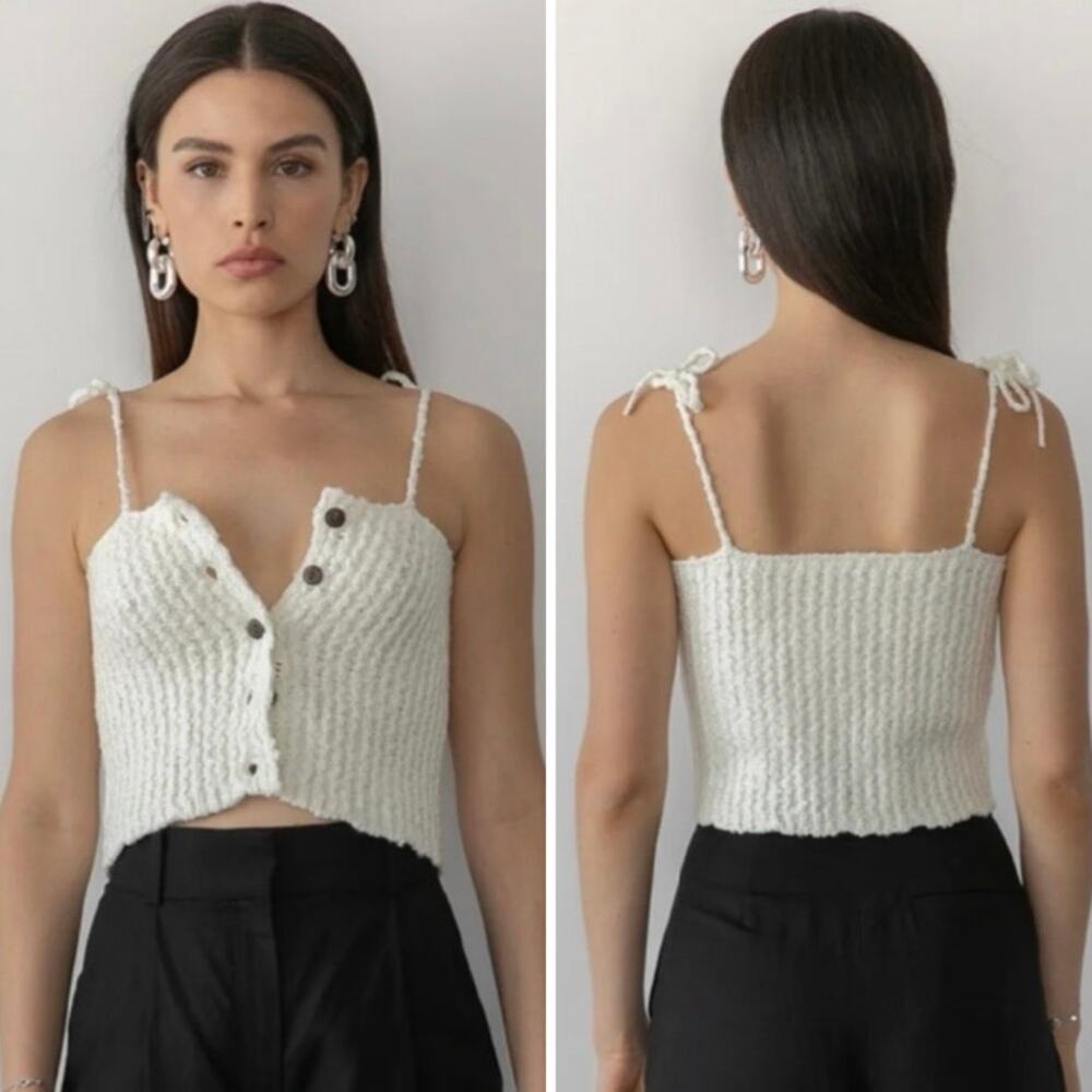 Trois the Label Izzy Tie-Shoulder Knit Crop Top
